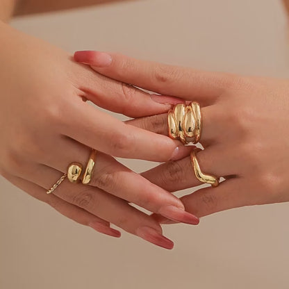 Set of 4 Wrap Wavy Stackable Rings