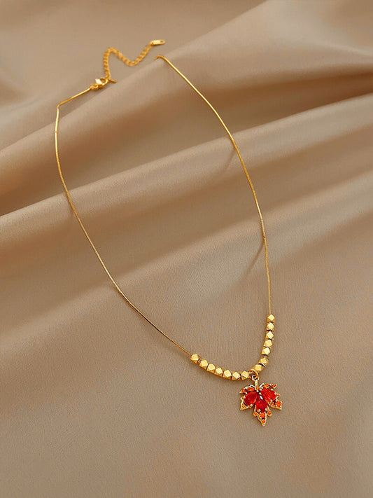 maple leaf pendant necklace